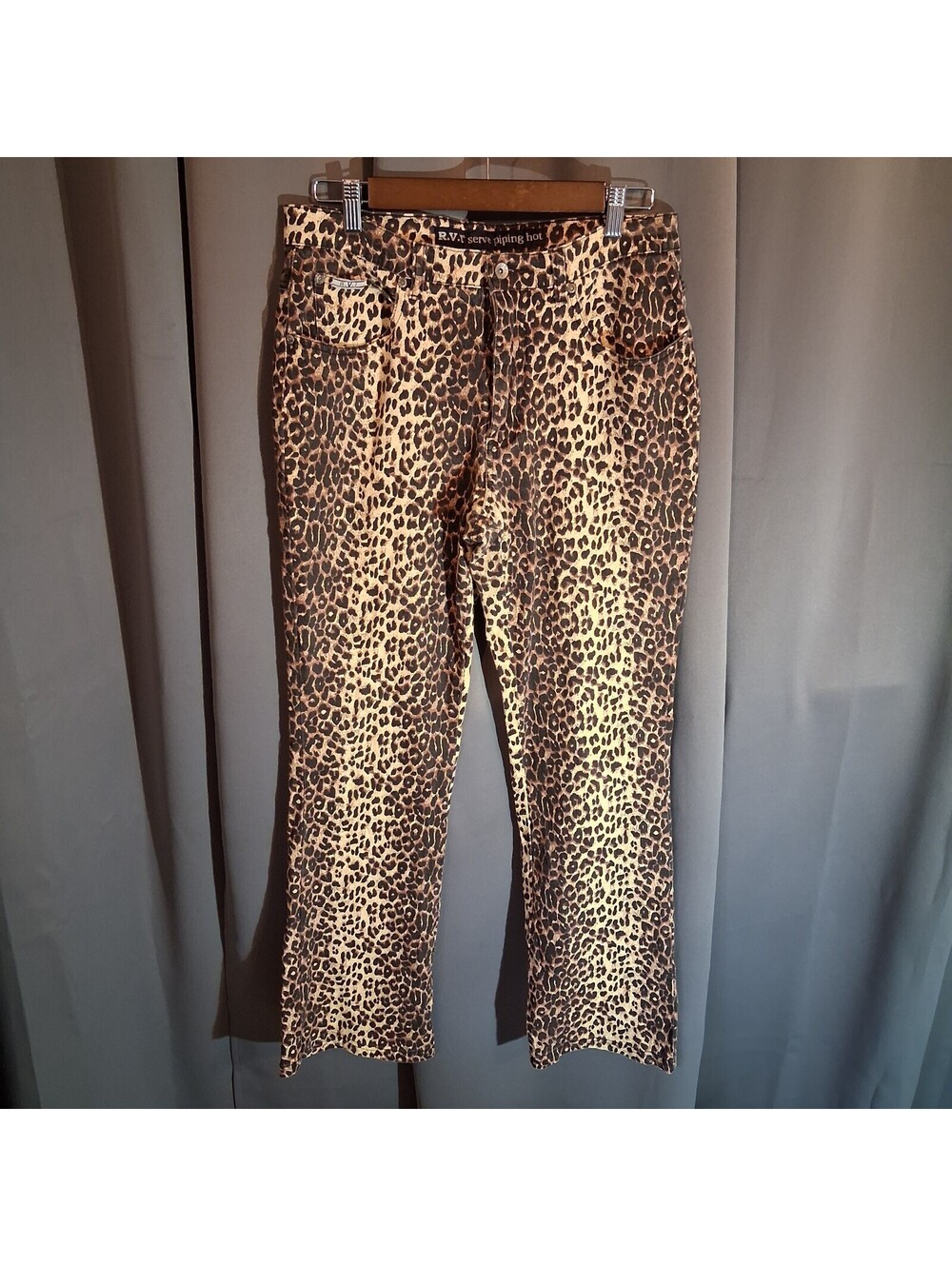 R.V.T Serve Piping Hot Leopard Print Pants Size 13/14